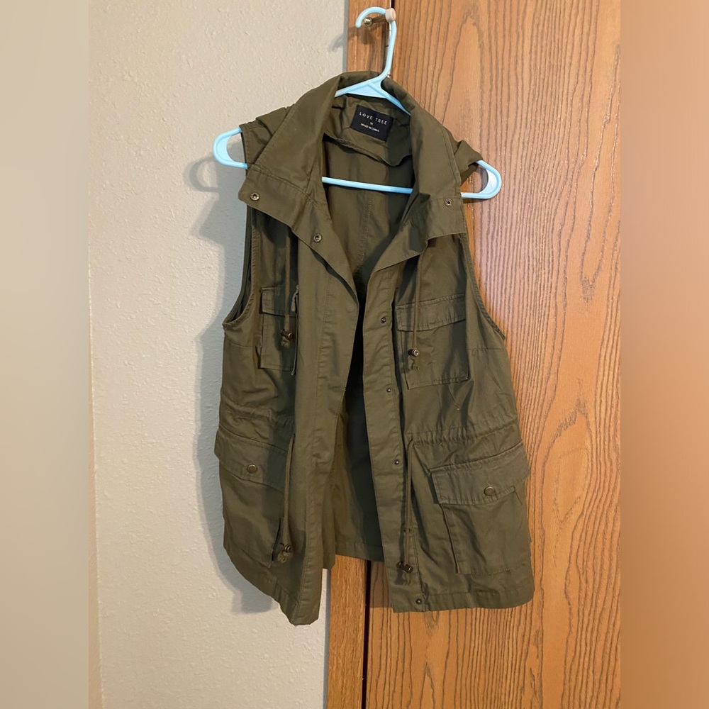 Love Tree Vest size 1X